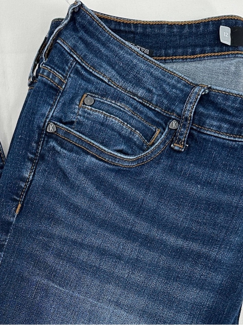 KUT From The Kloth Catherine Boyfriend Jeans Womens 12 Medium Wash Denim